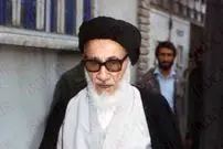 عکس؛ سفر به تاریخ؛ «آیت‌الله روح‌الله خاتمی» در کنار پسر 7 ساله‌اش «سید محمد خاتمی»؛ سال 1330