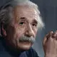 یکی از پرطرفدارترین عکس های اینشتین؛ نه در آزمایشگاه و دانشگاه بلکه در یک حالت متفاوت!