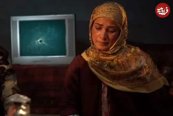 عکس| سفر در زمان؛ «فهیمه، بهروز، سارا و نیکا» در پشت صحنه پایتخت 6؛ سال 98