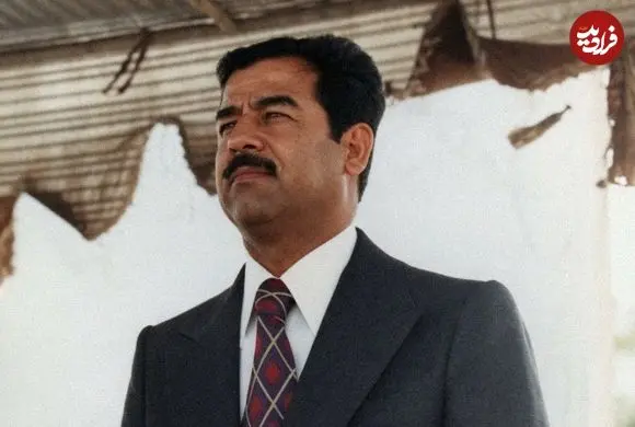 عکس| سفر در زمان؛ «صدام» در حال خداحافظی با هویدا در فرودگاه مهرآباد؛ سال 54