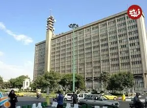 عکس| سفر زمان؛ اتوبوس دوطبقه و بنزهای قدیمی در «میدان توپخانه»؛ سال 40
