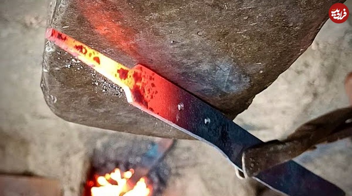 ببینید؛ نحوه ساخت یک چاقوی آشپزخانه با استفاده از سوهان قدیمی