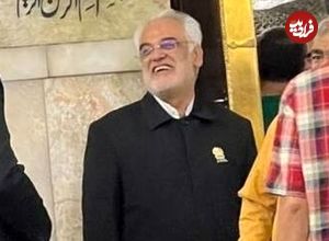 عکس؛ سفر به تاریخ؛ ملاقات «دکتر طهرانچی، رئیس دانشگاه آزاد» با رهبر انقلاب در بیت رهبری