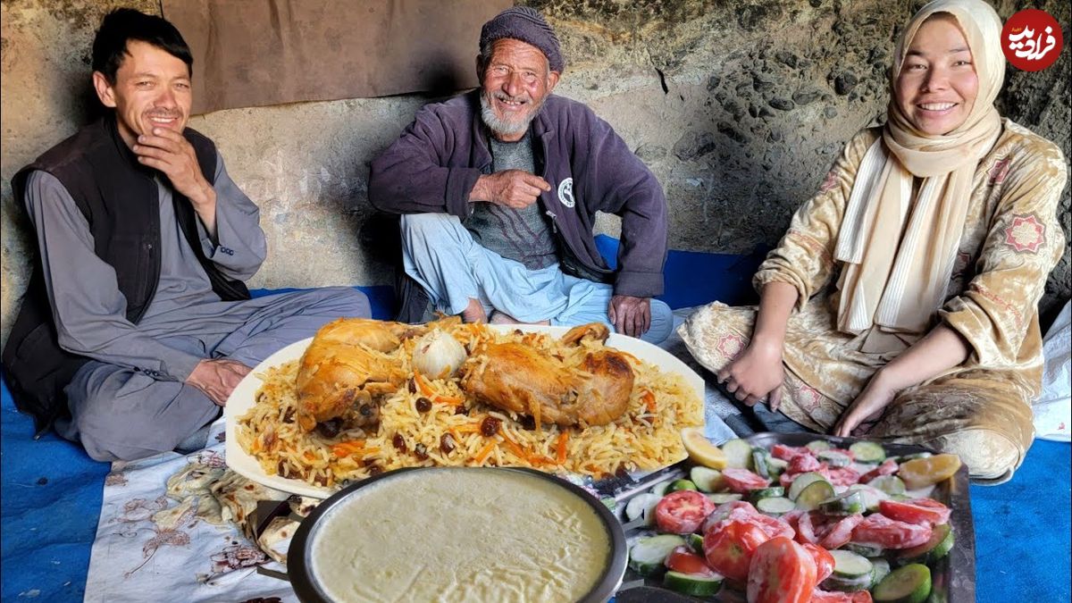 ببینید| غذای روستایی در افغانستان؛ پخت کابلی پلو در غار توسط خانواده افغان