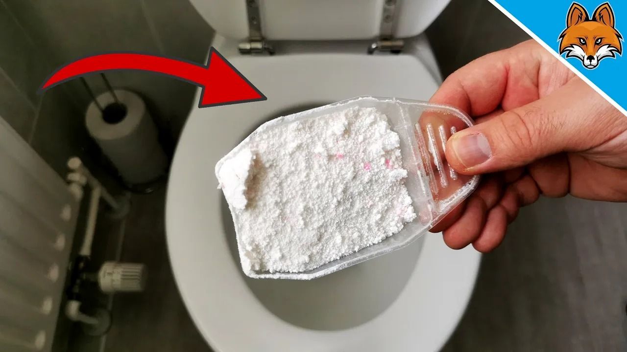 (ویدئو) اگر داخل سنگ توالت پودر رختشویی بریزید چه اتفاقی می افتد؟
