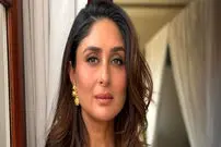 عکس| سفر در زمان؛ «کارینا کاپورخان، ستاره بالیوود» در مراسمی در بمبئی؛ سال 1388