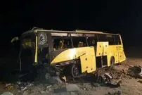 (ویدئو) لحظه هولناک له کردن دو اتوبوس توسط تریلی بعد از بریدن ترمز!