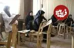 عکس| سفر زمان؛ تیپ دختران دانشجوی هنر؛ 28 سال قبل