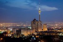 تصاویر؛ آتش‌سوزی عمدی در محوطه برج میلاد