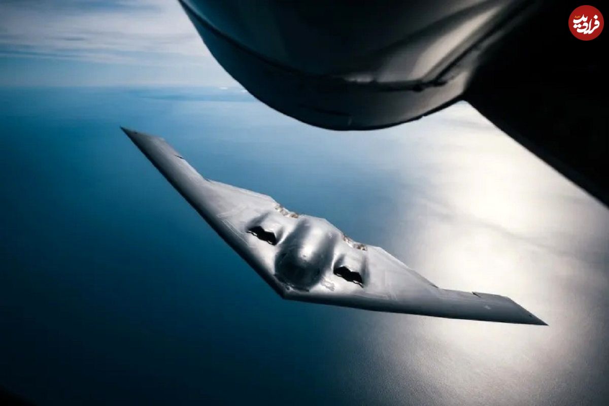 عکس؛ هواپیمای بمبافکن B-2 چقدر سریع است؟