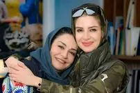 عکس| سفر زمان؛ «مریلا زارعی و خواهرش» در پشت‌صحنه سریال «متهم گریخت»؛ سال 84