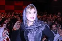 عکس| سفر زمان؛ «نیوشا ضیغمی» 36 ساله با لباس عروس در پشت‌صحنه «ما خیلی باحالیم»