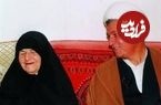 عکس؛ سفر به تاریخ؛ «هاشمی رفسنجانی» در حال گفتگو با مادرش «ماه‌بی‌بی»؛ دهۀ 60