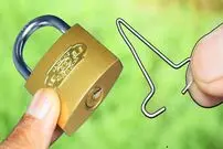 (ویدئو) یک روش ساده و جدید برای باز کردن قفل بدون کلید