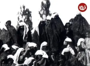 عکس| سفر زمان؛ زنان بروجردی که به تماشای کاروان ناصرالدین شاه آمده بودند