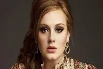 ادل خواننده زن معروف بریتانیایی چرا لاغر شد؟ 