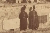عکس| سفر زمان؛ تصویر بسیار قدیمی از حرم امام رضا (ع) از روی پشت‌بام یک حمام عمومی