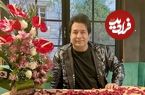 عکس| سفر در زمان؛ «امید جهان» بر سر مزار پدرش «محمود جهان»؛ سال 1397