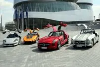 (تصاویر) زیباترین خودروها با درهای گالوینگ؛ از مرسدس SLS AMG تا تسلا مدل X