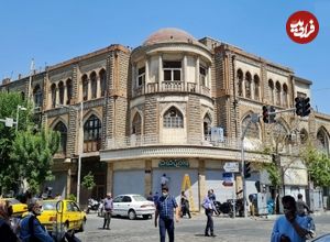 عکس| سفر به تهران قدیم؛ ظاهر «عابران، ماشین ها و مغازه ها» در خیابان لاله زار؛ دهه 30