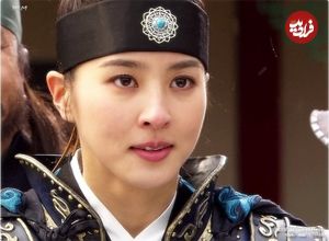 عکس| سفر زمان؛ «سوسانو» پشت میز «رئیس ادارۀ مالیات» کره جنوبی