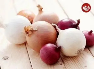 آیا پیاز سفید و قرمز ارزش غذایی یکسانی دارند؟