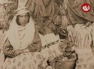 عکس| سفر زمان؛ تصویری از یک «محفل دخترانه» در دوران قاجار