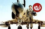 عکس؛ سفر به تاریخ؛ «شهید عباس دوران» در کنار آرامگاه «کوروش»