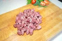 ببینید| طرز تهیه یک غذای ساده و جدید با 900 گرم دل مرغ و 400 گرم برنج