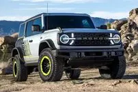تصاویر| معرفی فورد برانکو RTR، فاتح پرسرعت صحرا!