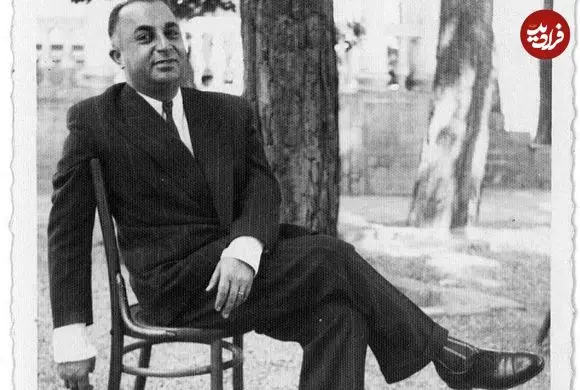 سفر در زمان؛ یادداشت‌های علم، یکشنبه ۹ اردیبهشت ۱۳۵۲: در مهمانی ولیعهد بحرین، نخست‌وزیر ما به صورت خیلی نامطلوبی مست شده بود