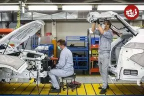 جدول؛ قیمت محصولات سایپا امروز چهارشنبه ۱۲ آذر ۱۴۰۴؛ این خودرو ۵۵ میلیون گران شد!