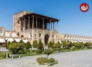 عکس| سفر به ایران قدیم؛ نمایی از «عمارت عالی قاپو» اصفهان؛ سال 1311