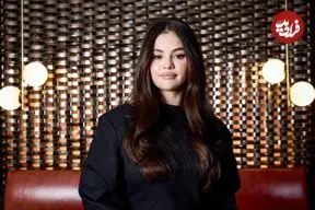 عکس| سفر در زمان؛ «سلنا گومز» در یک سالن در هالیوود؛ سال 1387