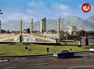 (عکس) سفر به تهران قدیم؛ «آسفالت پارتی» مختلط در میدان ونک! 