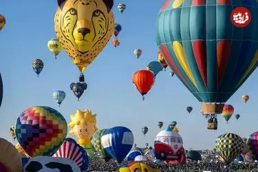 ببینید| برخورد بالن هوای گرم با خودروی پارک‌شده در تگزاس