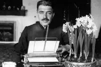 عکس| سفر در زمان؛ «عبدالحسین تیمورتاش» در کنار سگ هایش