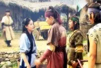 عکس| سفر زمان؛ عکس یادگاری «جومونگ و بویونگ» در پشت‌صحنه سریال جومونگ