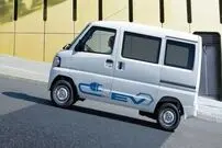 مینی‌کب، ون متفاوت و سبک‌وزن میتسوبیشی