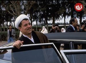 عکس| سفر در زمان؛ دیدار «هاشمی رفسنجانی» با «قذافی» در اوایل جوانی