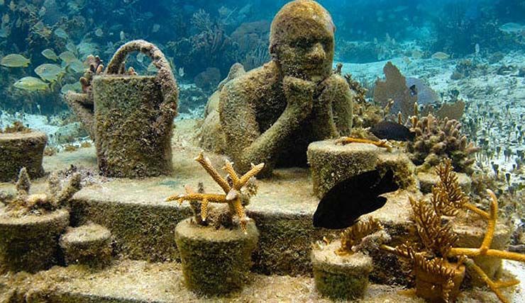 (ویدیو) شگفت انگیزترین موزه جهان زیر آب