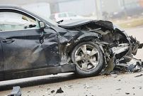 ببینید؛ فرار راننده BMW بعد از تصادف هولناک با سمند