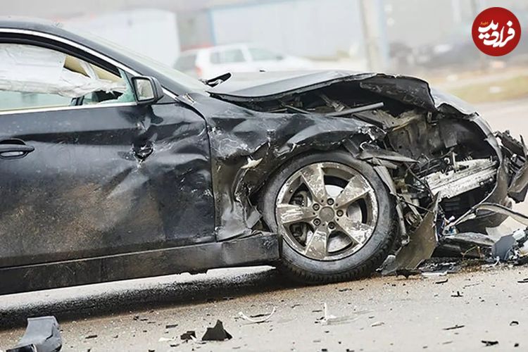 ببینید؛ فرار راننده BMW بعد از تصادف هولناک با سمند