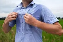 عرق کردن بیش از حد نشانه چیست؟؛ چند راهکار ساده برای کاهش عرق کردن در روزهای گرم