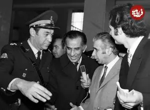 تصاویر؛ سفر در زمان؛ پایان گروگان‌گیری جمشید آموزگار در اتریش و عکس‌های بازگشت به تهران