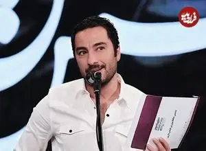 عکس| سفر زمان؛ ژست خاص «نوید محمدزاده» با استانبولی روی صحنه تئاتر