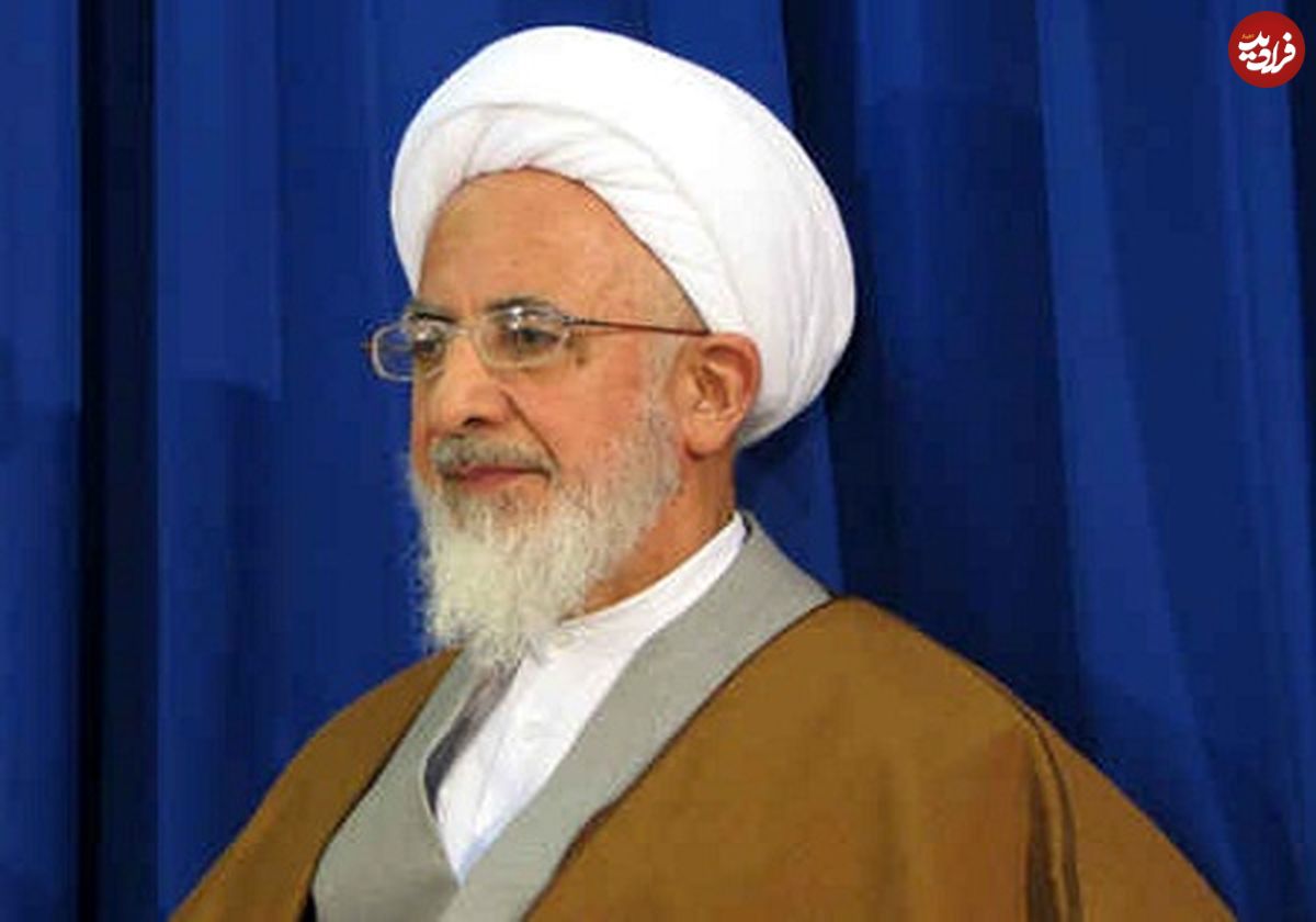 عکس؛ سفر به تاریخ؛ «آیت الله جوادی آملی» در کنار رزمندهها در جبهه؛ دهۀ ۱۳۶۰