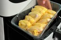 ببینید| طرز تهیه یک غذای فوری و جدید با بال مرغ 