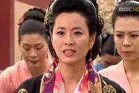 عکس| سفر زمان؛ چهرۀ «کیون می‌ری» (مادر تسو) در 20 سالگی در اولین سال‌های بازیگری‌اش