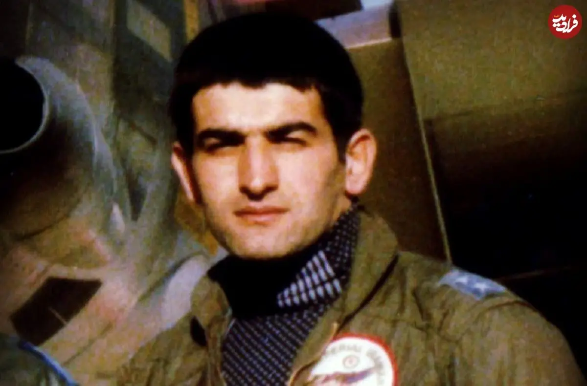 عکس| سفر در زمان؛ «سرلشکر خلبان عباس بابایی» در کنار همسر و فرزندان اش؛ دهه 50